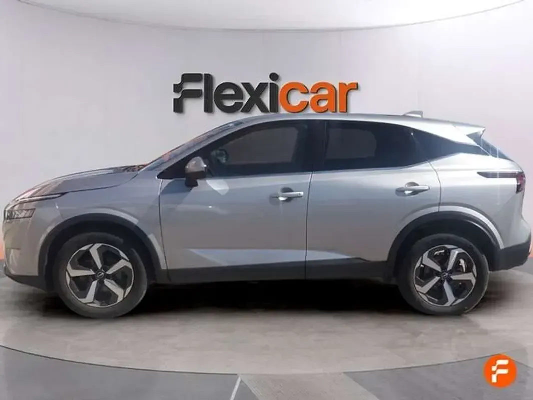 Usado Nissan Qashqai N-Connecta 140 CV (102 kW) 2023 Blanco SUV