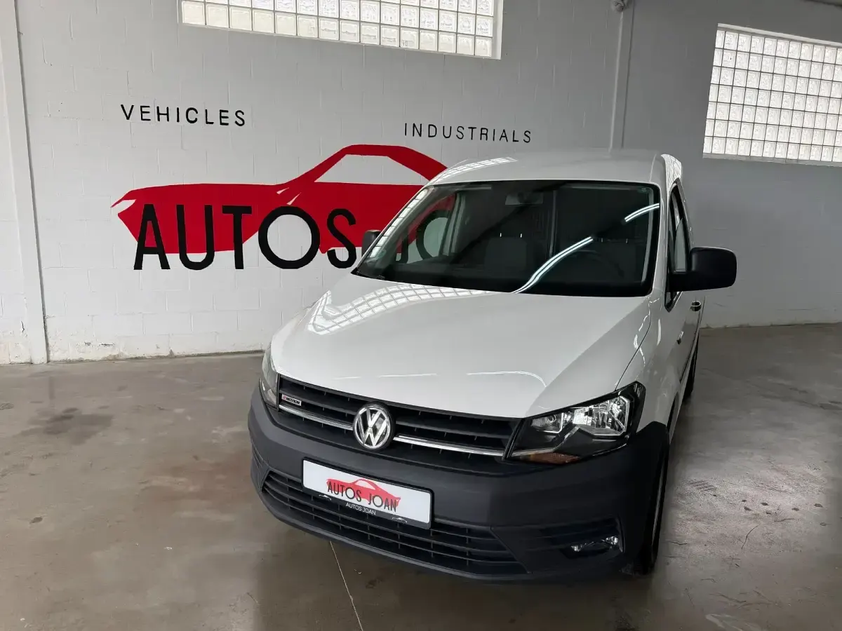Usado VW Caddy Business 122 CV (89 kW) 2019 Blanco Monovolumen