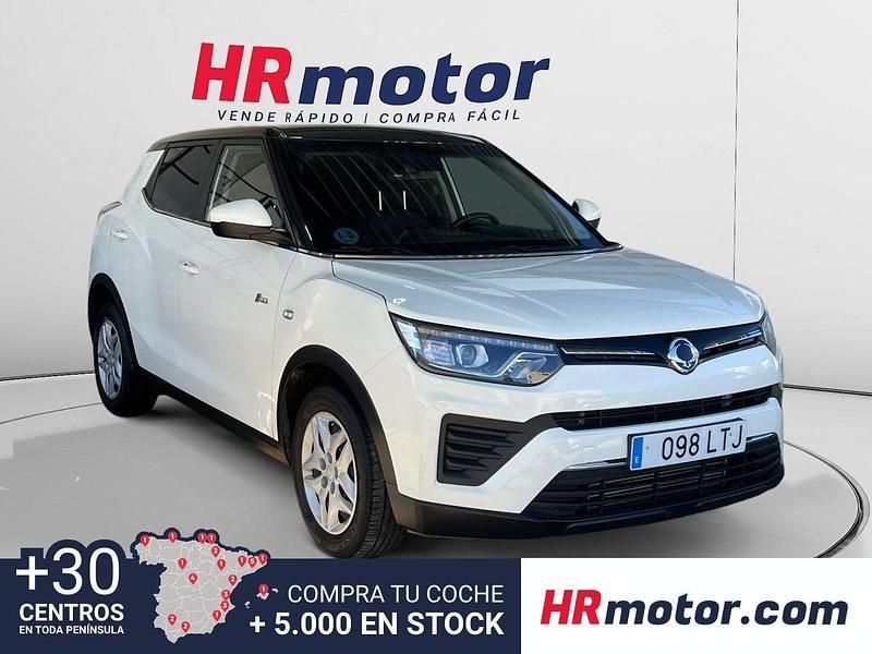 Blanco Usado 2021 Ssangyong (KGM) Tivoli SUV | 15.340 € (Precio justo) - Imagen 1/4