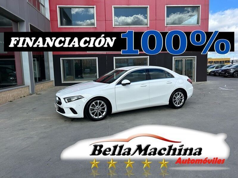 Blanco Usado 2020 Mercedes A180 Berlina | 20.950 € (Un poco caro) - Imagen 1/4