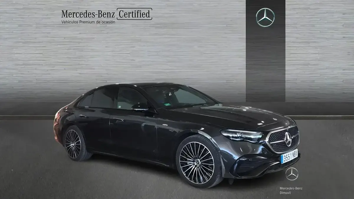 Usado Mercedes C300 313 CV (230 kW) 2025 Gris Berlina