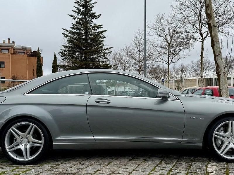 Usado Mercedes CL500 435 CV (319 kW) 2011 Gris / plata Coupe