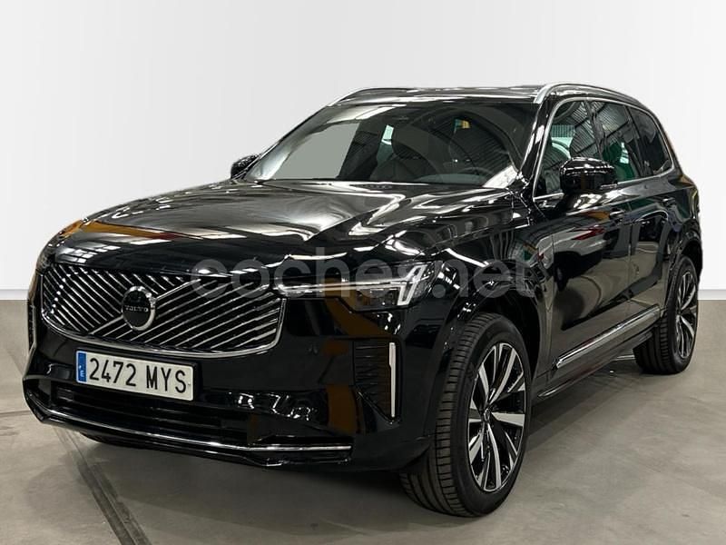 Negro Usado 2025 Volvo XC90 Core SUV | 63.900 € - Imagen 1/3