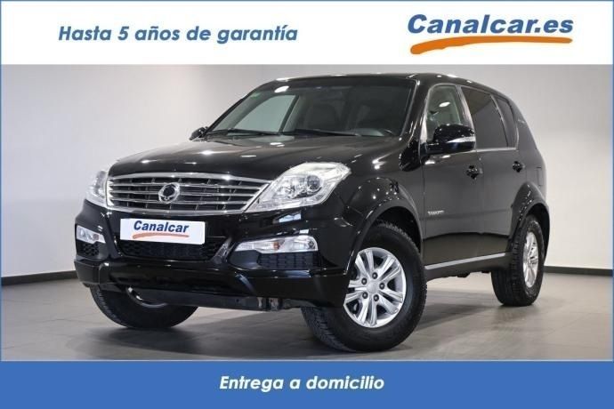 Negro Usado 2017 Ssangyong Rexton SUV | 15.090 € (Precio justo) - Imagen 1/4