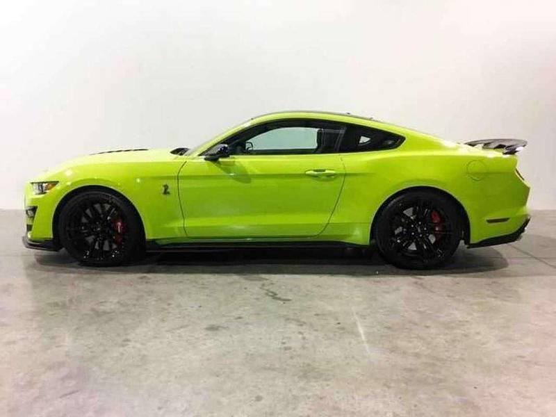 Usado Ford Mustang 750 CV (551 kW) 2020 Verde Coupe