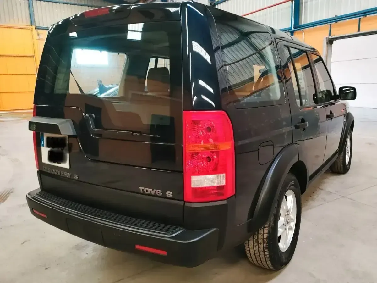 Usado Land Rover Discovery HSE 190 CV (139 kW) 2007 Negro SUV