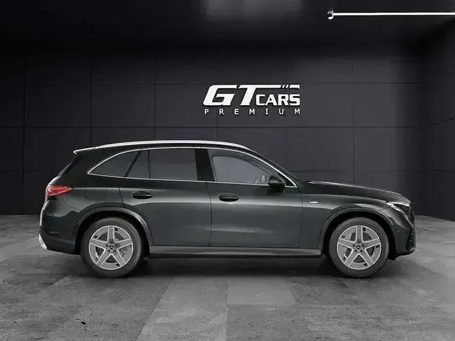 Usado Mercedes GLC300e AMG 333 CV (244 kW) 2025 Gris SUV