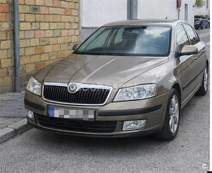 Usado Skoda Octavia 115 CV (84 kW) 2007 Beige Berlina