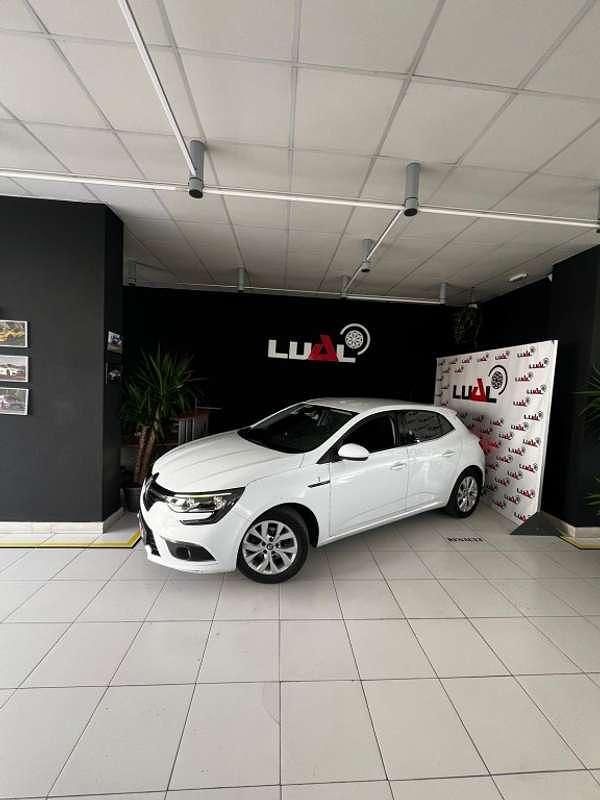 Blanco Usado 2014 Renault Mégane GrandTour Business Familiar | 6900 € (Precio justo) - Imagen 1/4