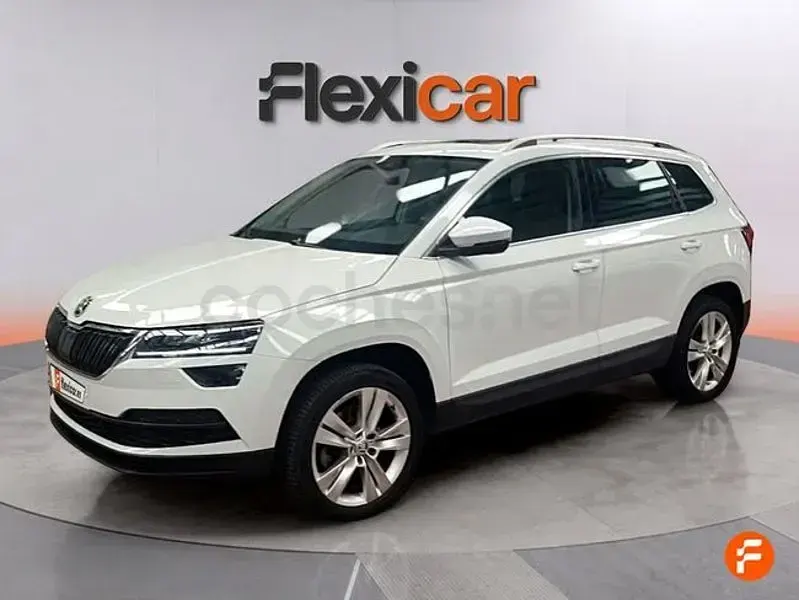 Usado Skoda Karoq Style 150 CV (110 kW) 2018 Blanco SUV