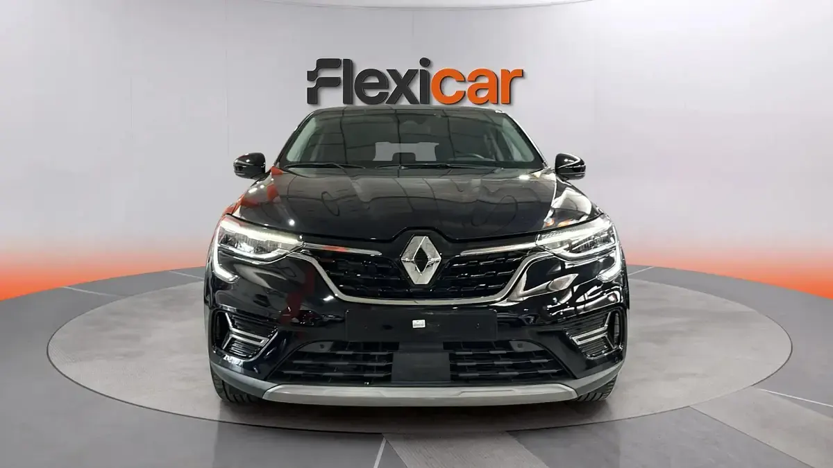 Usado Renault Arkana Equilibre 140 CV (102 kW) 2022 Negro SUV