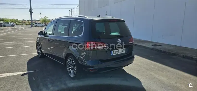 Usado VW Sharan Sportline 184 CV (135 kW) 2016 Azul Monovolumen
