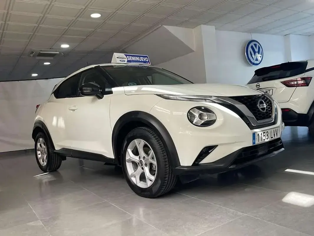Usado Nissan Juke Acenta 114 CV (83 kW) 2021 Blanco SUV