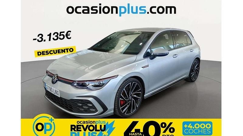 Usado VW Golf VIII GTI 245 CV (180 kW) 2021 Plateado Utilitario