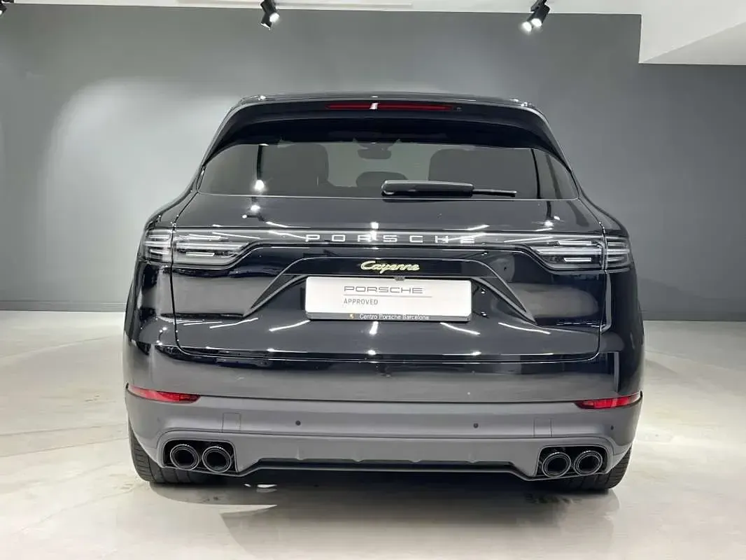 Usado Porsche Cayenne E-Hybrid 462 CV (339 kW) 2021 Negro SUV