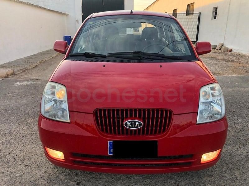 Usado Kia Picanto Active 65 CV (47 kW) 2007 Granate Utilitario