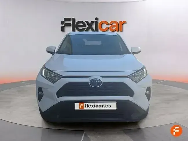 Usado Toyota RAV4 Hybrid Business Edition 218 CV (160 kW) 2021 Blanco SUV