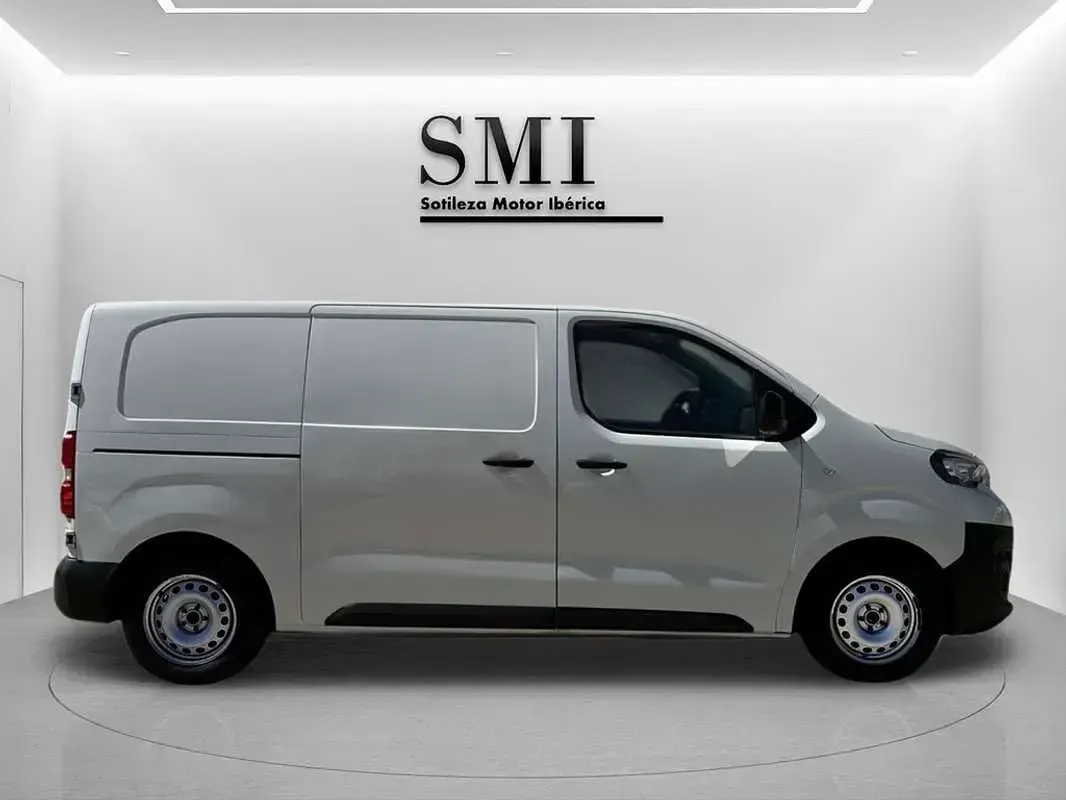 Usado Peugeot Expert S 120 CV (88 kW) 2021 Blanco Van