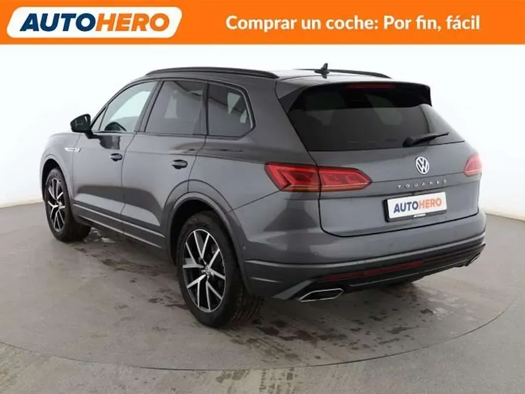 Second-hand VW Touareg R-line 286 CP (210 kW) 2020 Gri SUV