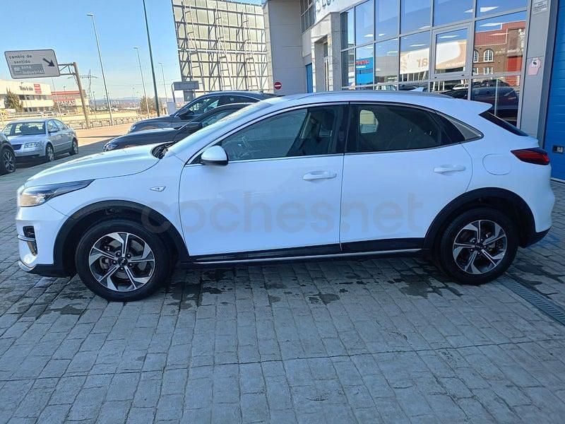 Usado Kia XCeed 120 CV (88 kW) 2022 Blanco SUV