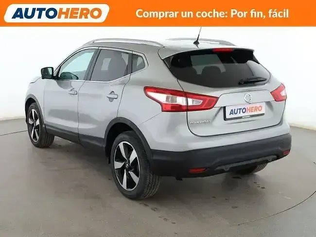 Usado Nissan Qashqai 360º 110 CV (80 kW) 2015 Gris SUV