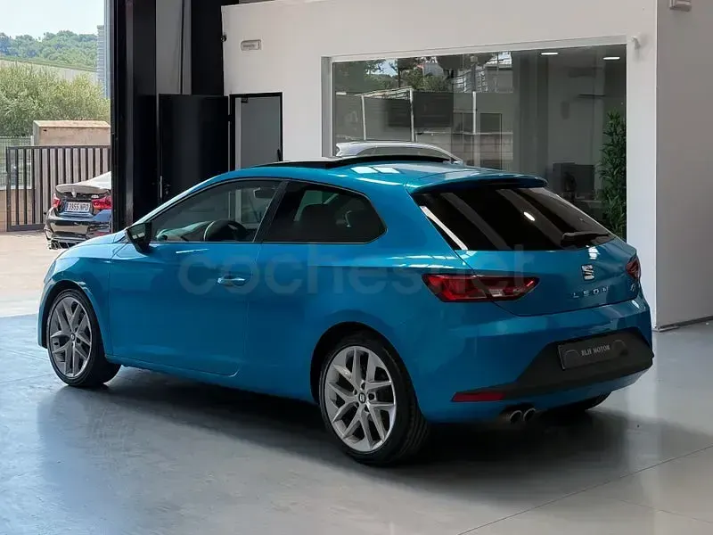 Usado Seat Leon FR 150 CV (110 kW) 2016 Azul Berlina