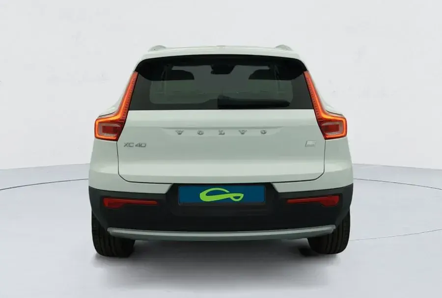 Usado Volvo XC40 Business Edition 261 CV (191 kW) 2020 SUV