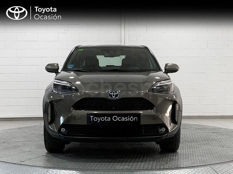 Usado Toyota Yaris Cross Active 116 CV (85 kW) 2022 Marrón SUV