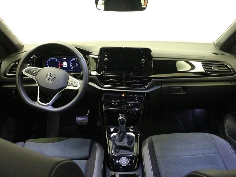 Usado VW T-Roc 150 CV (110 kW) 2025 Negro SUV