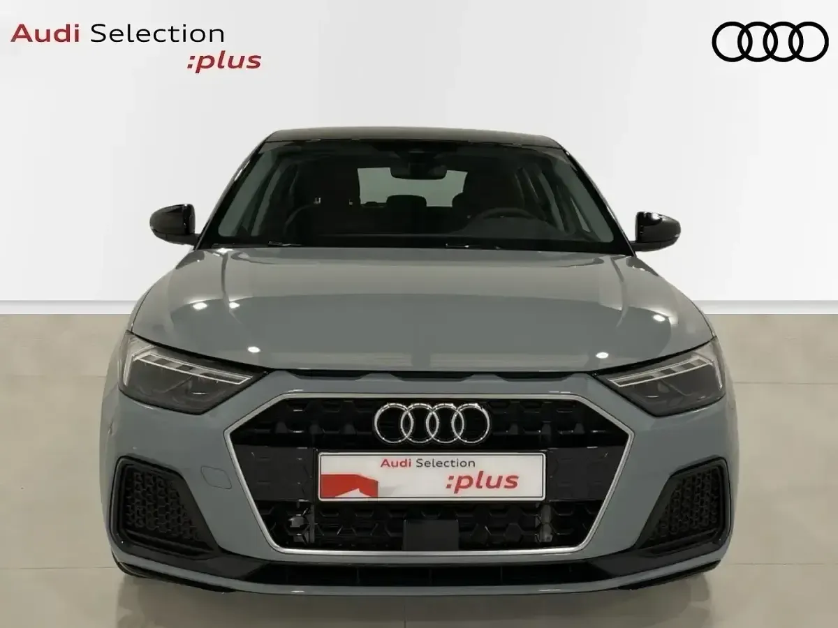 Usado Audi A1 Advanced Plus 110 CV (80 kW) 2024 Gris SUV