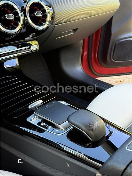 Usado Mercedes A200 136 CV (100 kW) 2019 Rojo Berlina