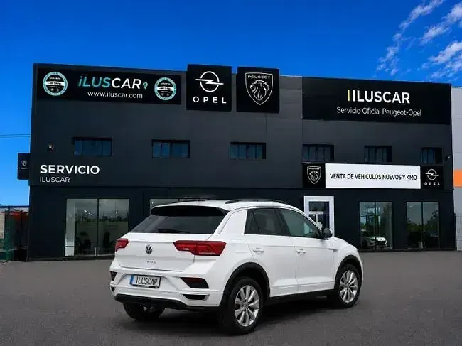 Usado VW T-Roc Advance 110 CV (80 kW) 2021 Blanco SUV