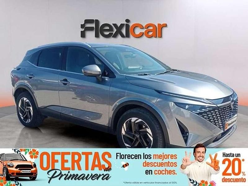 Usado Nissan Qashqai N-Connecta 140 CV (102 kW) 2025 Gris SUV