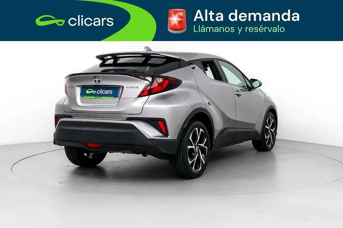 Usado Toyota C-HR Advance 98 CV (72 kW) 2021 Plateado SUV