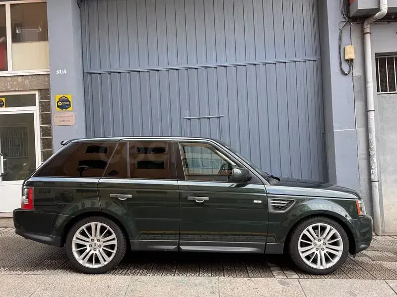 Usado Land Rover Range Rover HSE 245 CV (180 kW) 2010 Verde SUV