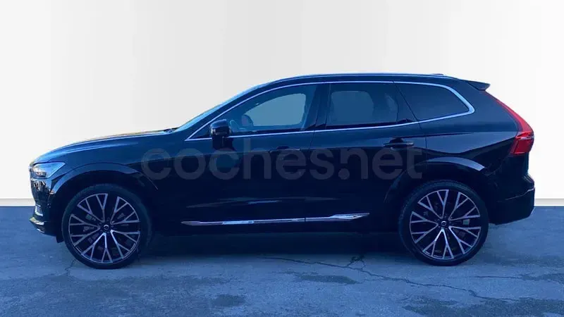 Usado Volvo XC60 Inscription 340 CV (250 kW) 2021 Negro SUV