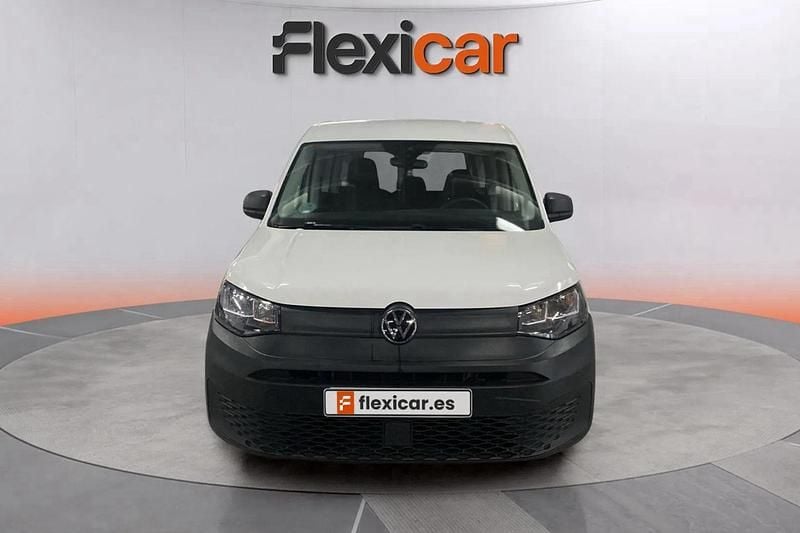 Usado VW Caddy California 102 CV (75 kW) 2023 Blanco Monovolumen