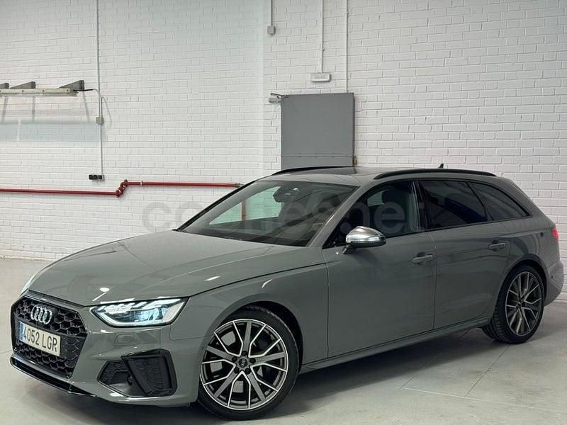 Usado Audi A4 Exclusive 341 CV (250 kW) 2020 Gris / plata Familiar