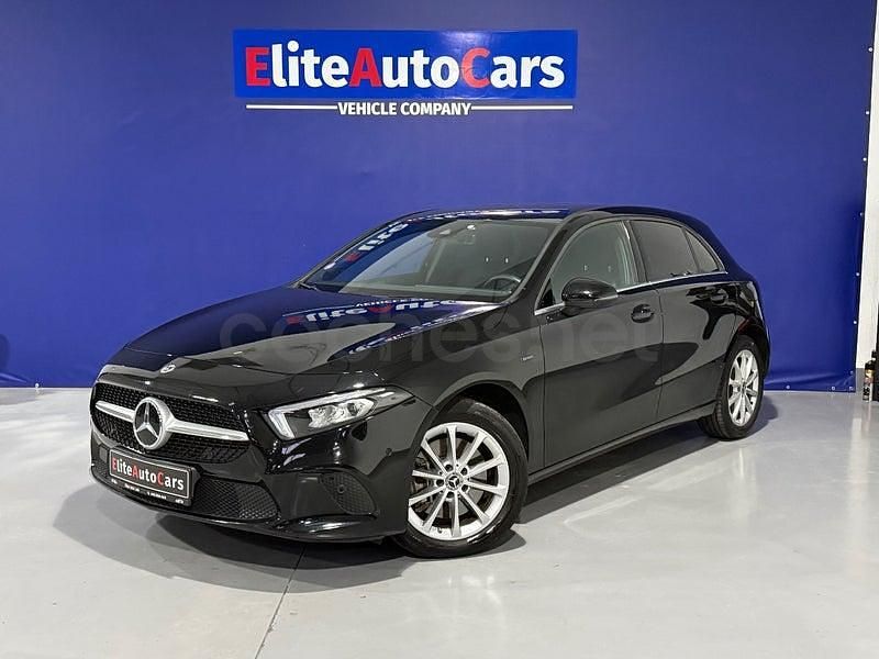 Usado Mercedes A250 218 CV (160 kW) 2022 Negro Berlina