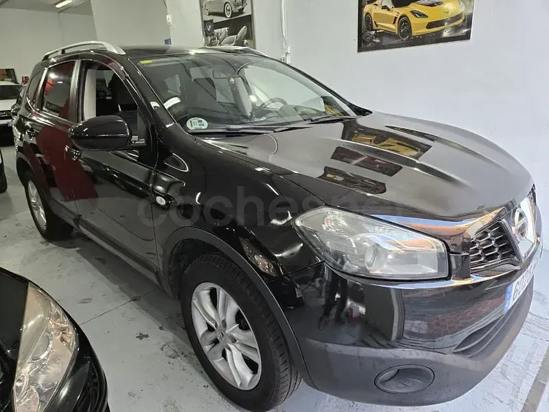 Usado Nissan Qashqai +2 Tekna 110 CV (80 kW) 2011 Negro SUV