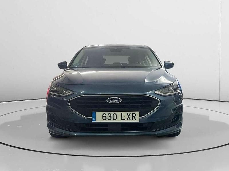 Usado Ford Focus Trend 95 CV (69 kW) 2022 Azul Berlina