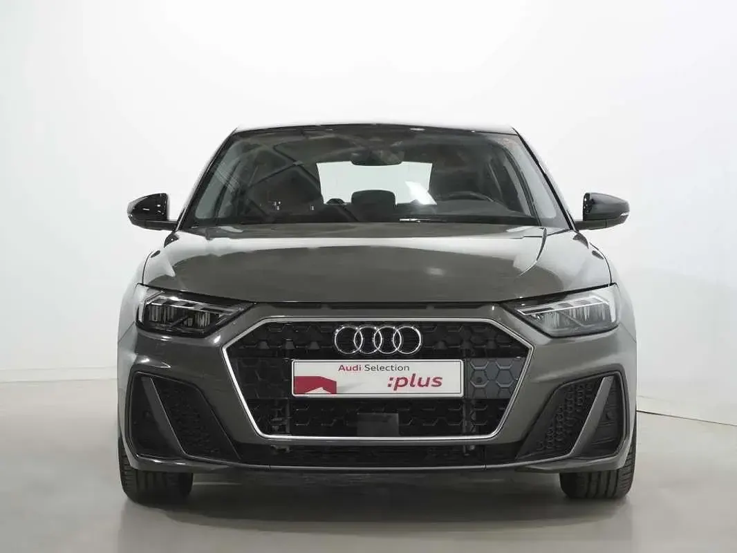 Usado Audi A1 Sportback 110 CV (80 kW) 2023 Gris Utilitario
