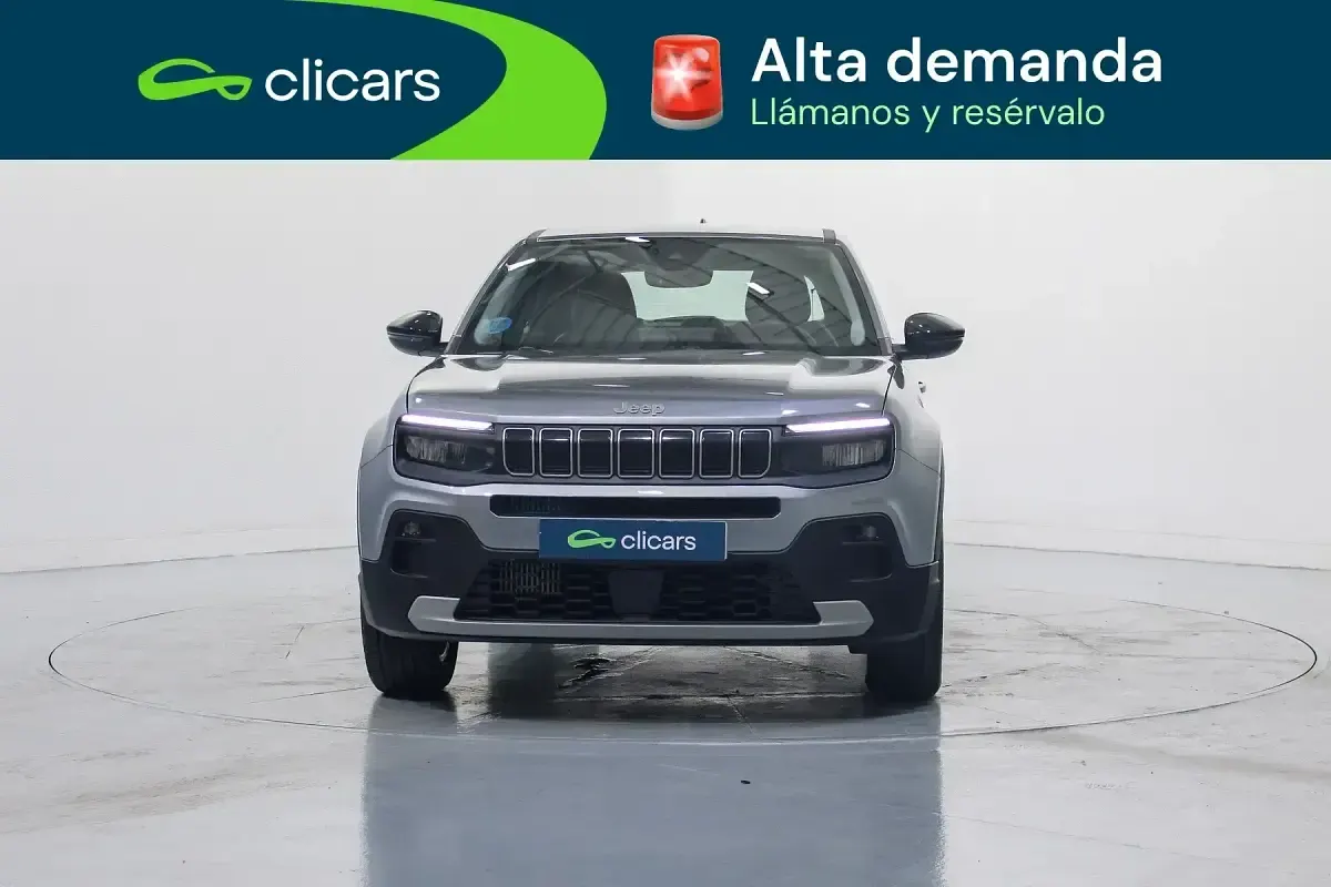Usado Jeep Avenger Altitude 100 CV (73 kW) 2025 Gris SUV