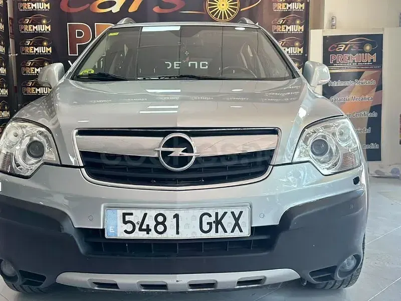 Usado Opel Antara Energy 150 CV (110 kW) 2009 Gris / plata SUV