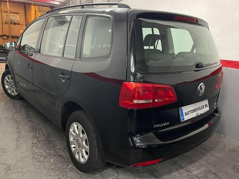 Usado VW Touran Edition 105 CV (77 kW) 2012 Negro Monovolumen