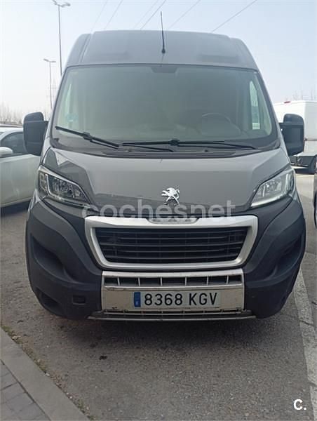 Usado Peugeot Boxer 130 CV (95 kW) 2012 Gris / plata Van