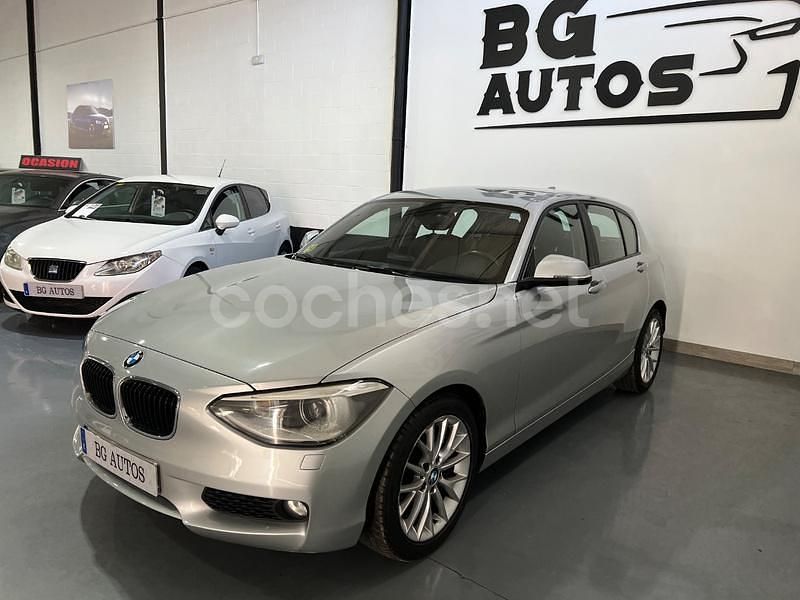 Usado BMW 118 143 CV (105 kW) 2013 Gris / plata Utilitario
