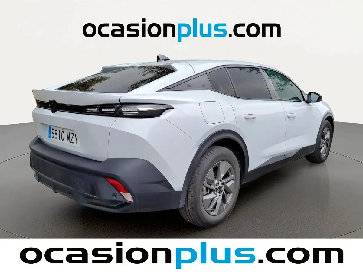 Usado Peugeot 408 Allure 136 CV (100 kW) 2025 Blanco SUV