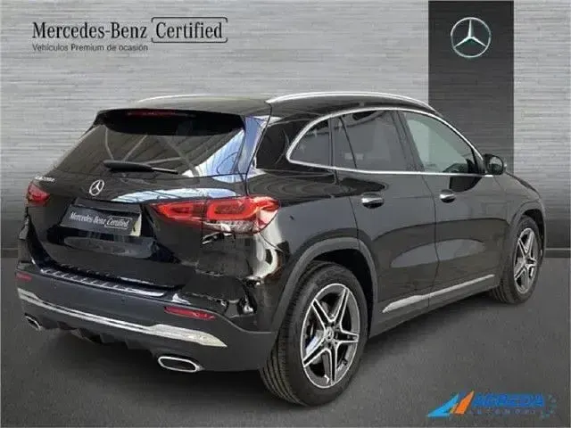 Usado Mercedes GLA220 190 CV (139 kW) 2022 Negro SUV