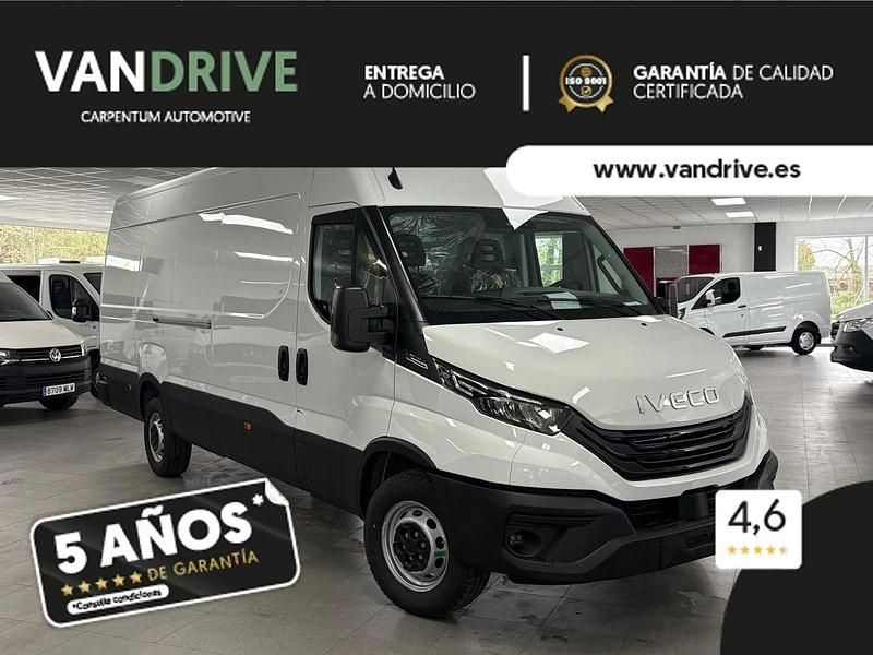 Blanco Nuevo 2025 Iveco Daily Berlina | 39.850 € - Imagen 1/4
